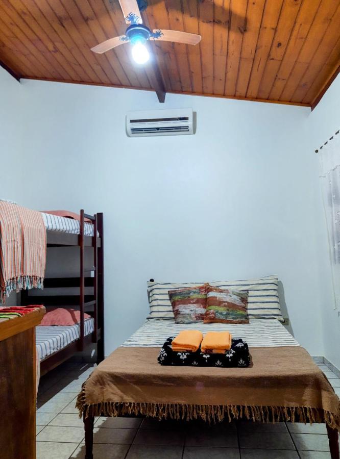Suite Pe Na Areia- Espaco Independente Na Praia Do Curral Com Localizacao Privilegiada - Simplicidade E Comodidade Com O Por Do Sol Mais Lindo De Ilhabela - Melhor Custo Beneficio Para Ate 4 Pessoas , Na Av Jose Pacheco Do Nascimento Nº 7682 Exteriér fotografie