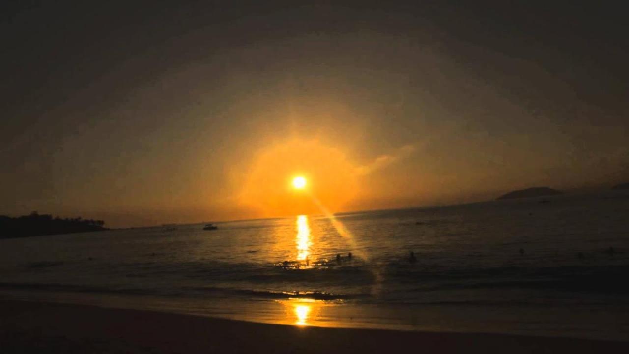 Suite Pe Na Areia- Espaco Independente Na Praia Do Curral Com Localizacao Privilegiada - Simplicidade E Comodidade Com O Por Do Sol Mais Lindo De Ilhabela - Melhor Custo Beneficio Para Ate 4 Pessoas , Na Av Jose Pacheco Do Nascimento Nº 7682 Exteriér fotografie